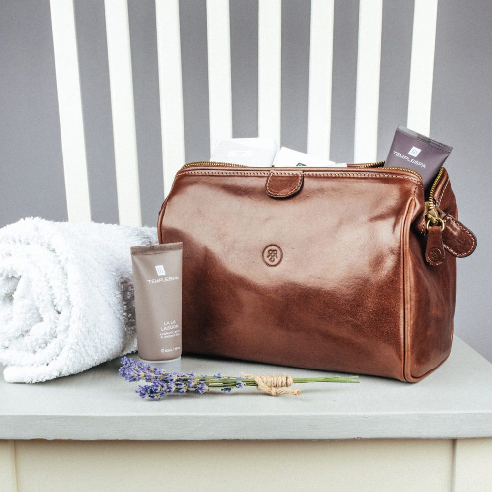leather accessories