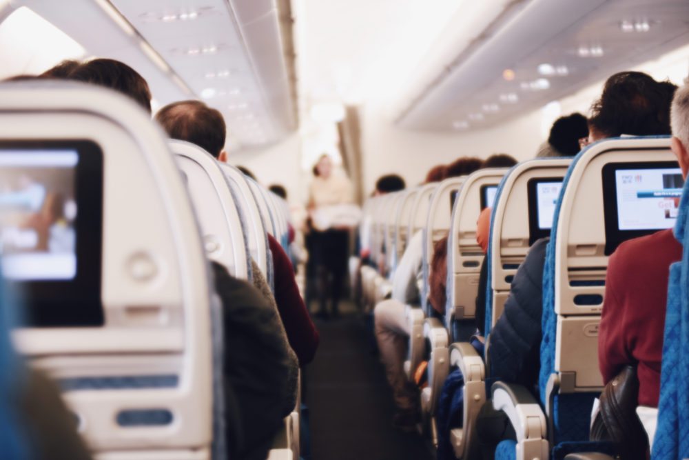 hand luggage packing tips