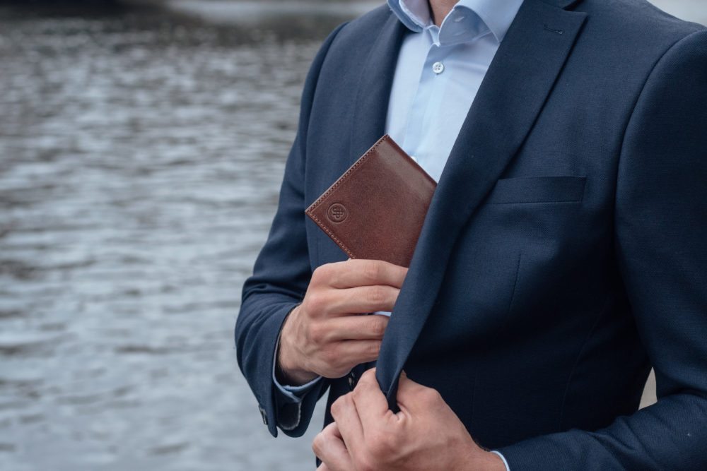 mens leather wallets