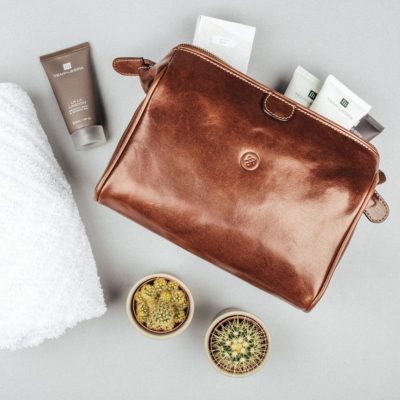 leather wash bag