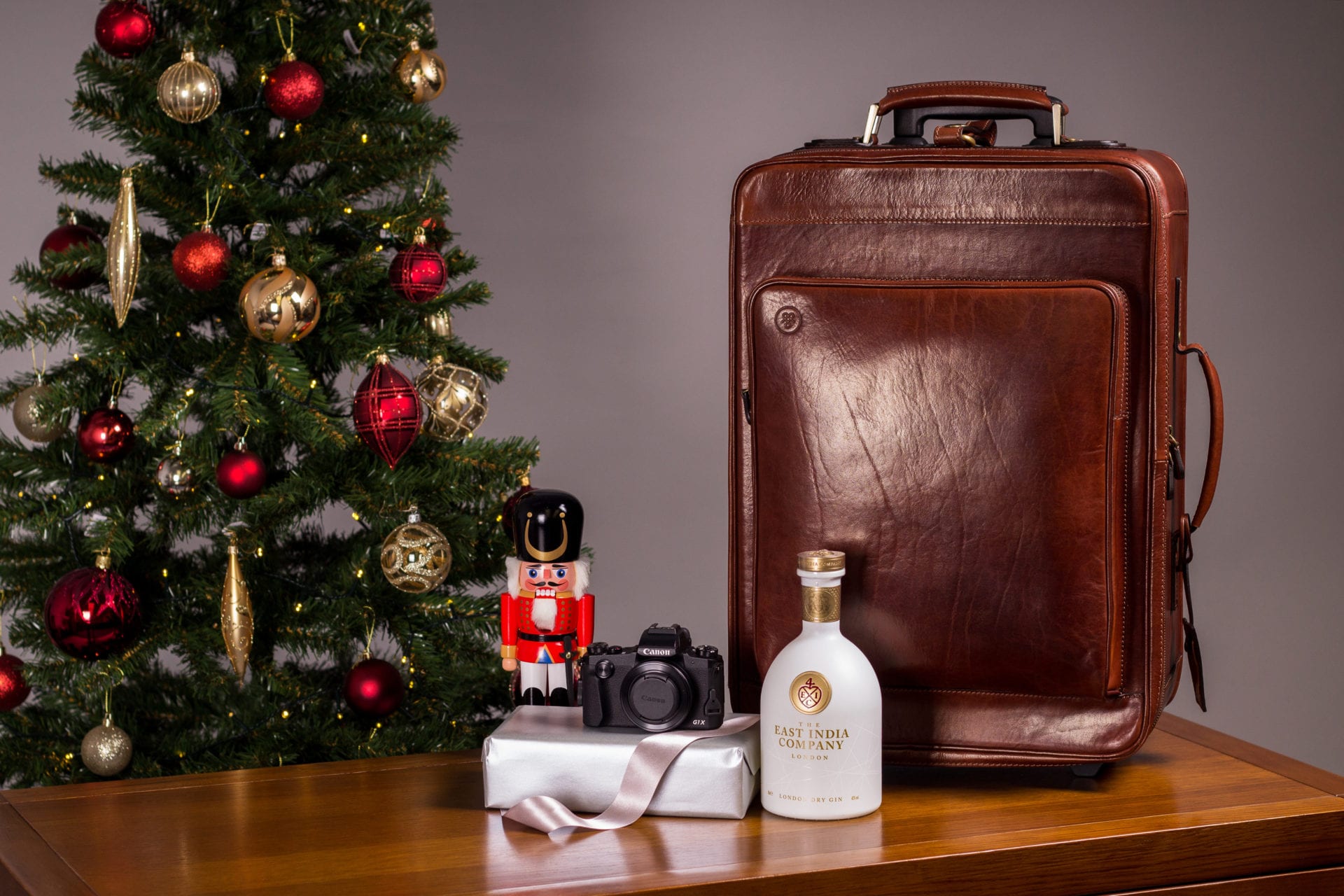 gift guide for jetsetters