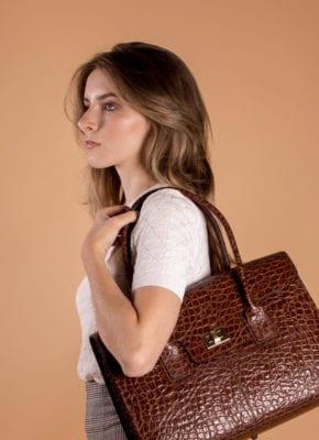 sourcing leather italy