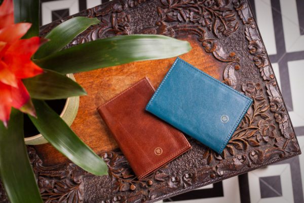 leather travel bag
