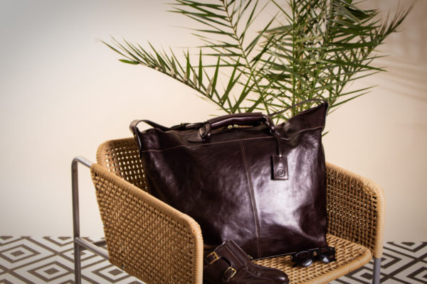 leather travel bag