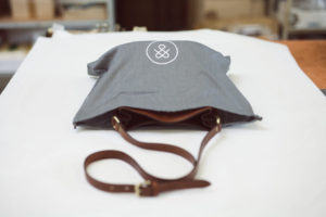 Palermo Leather Bag in Cotton Dustbag with Maxwell Scott Logo