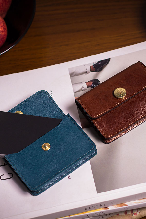 Business Cardholder Portofino in Petrol and Tan