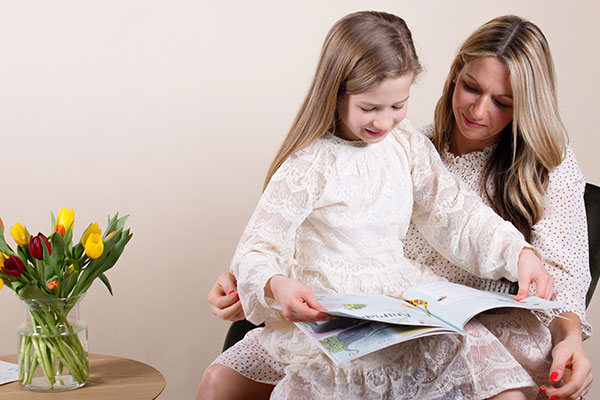how to raise independent daughters