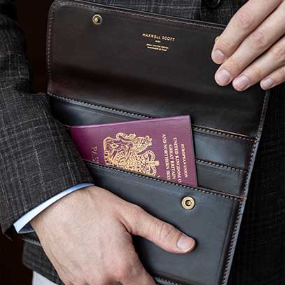 top quality mens leather RFID travel wallet