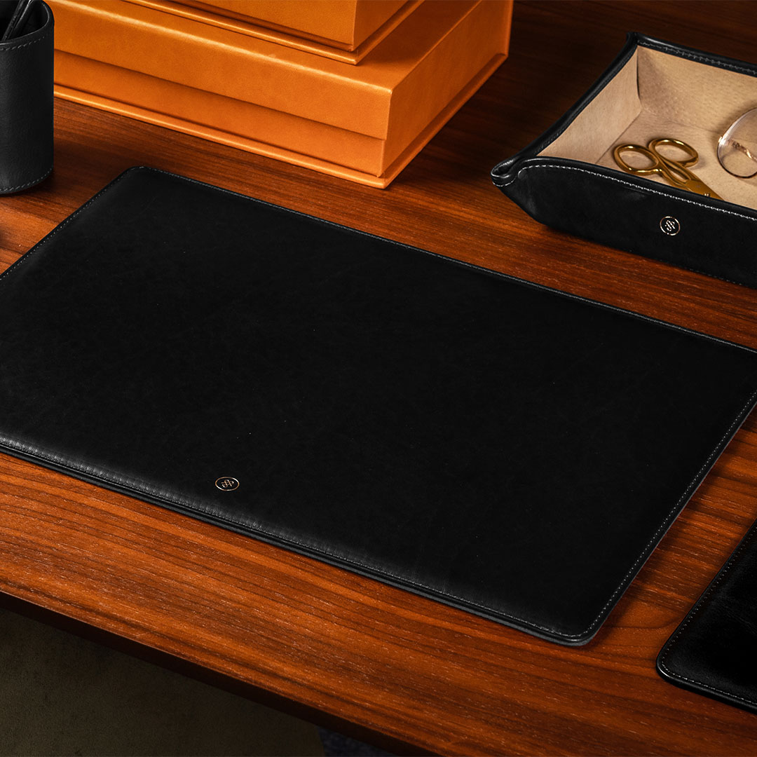 luxury mens italian desk pad in black