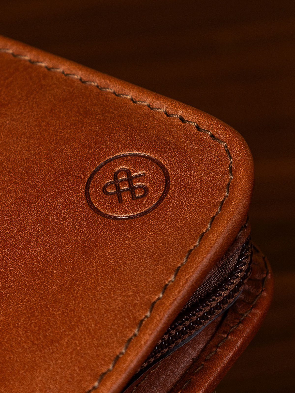 logo from maxwell scott mens leather conference folder