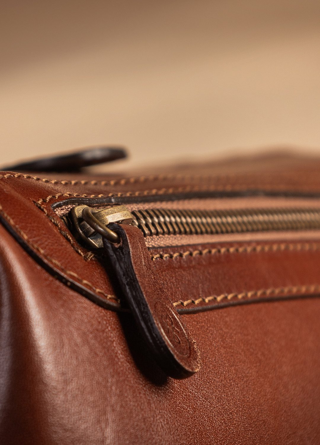premium toiletry bag YKK zip detail