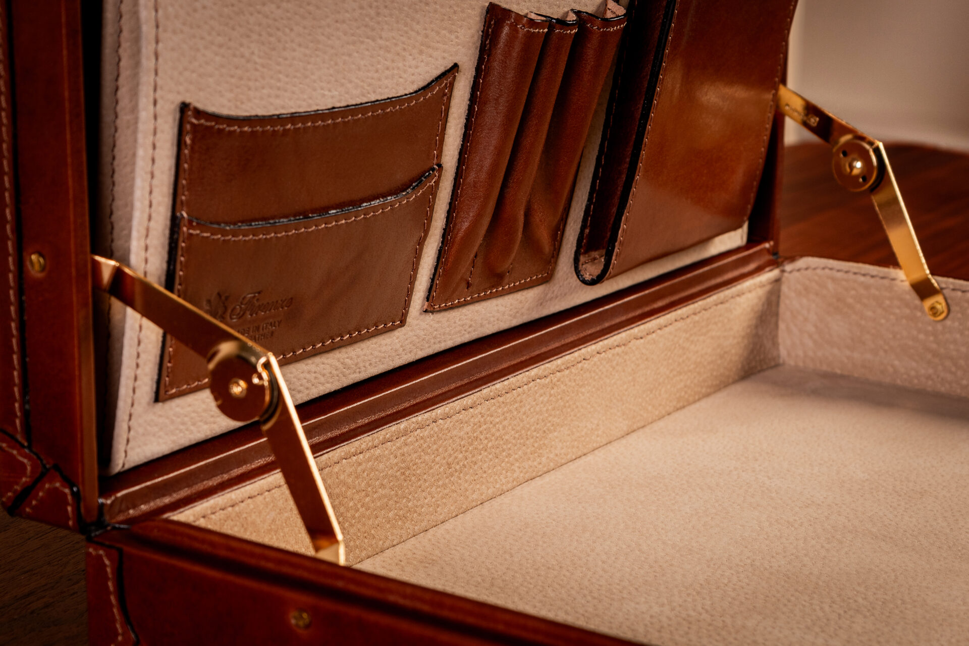 Scanno attaché case crafted from full-grain vegetable-tanned leather