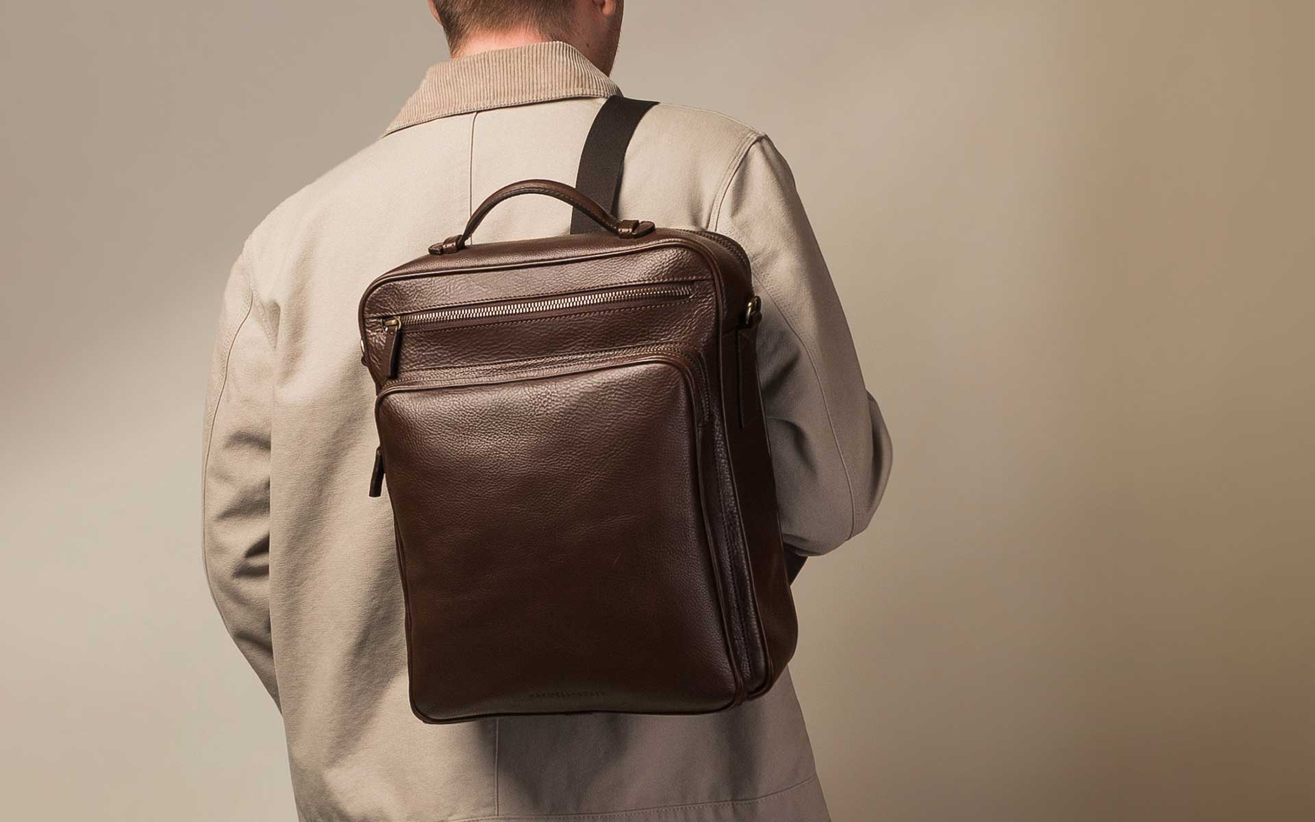 luxury mens leather backback for laptop