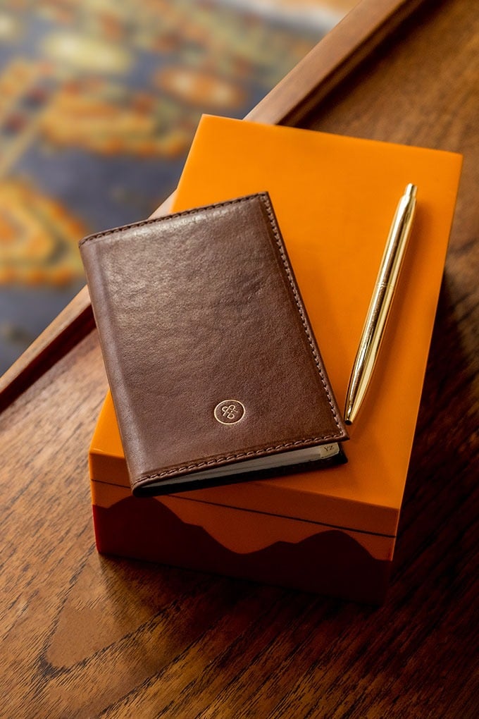 mens leather wash bags